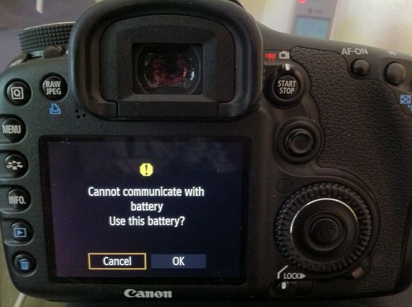 camera problem - battery error